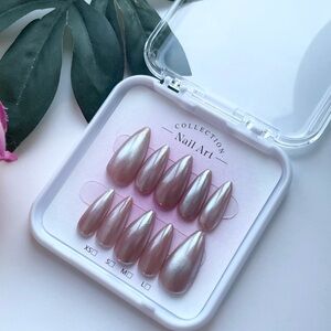 Hailey Bieber Chrome Press On Nails - Glazed Donut Nails - Almond Shaped -